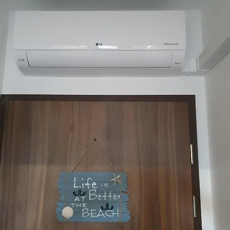 White Beach 211 Apartment *